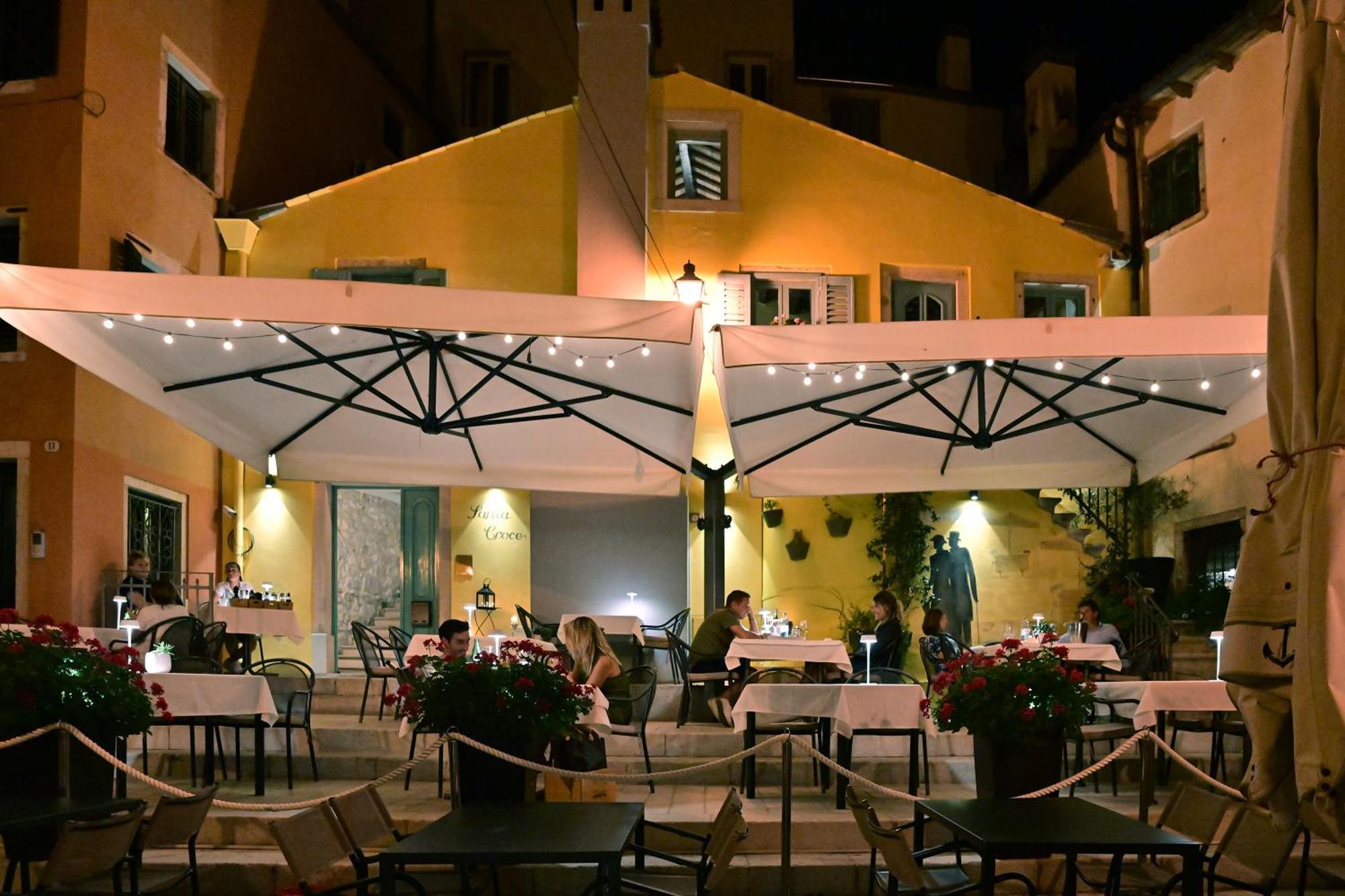 Bohemian Rhapsody Apartment Rovinj Bagian luar foto